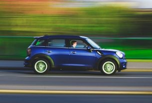 Tech News : Watching TV To Be Allowed In Automated Vehicles